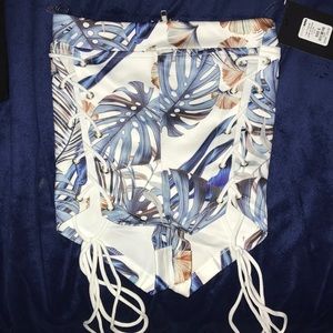 Fashion Nova lace up shorts brand new with tags